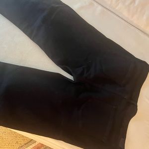 Like new pair of Paige women’s pants